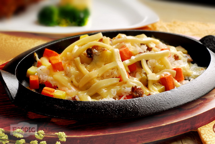 치즈소고기리조또, 간라오 뉴로우 쥐판 干酪牛肉焗饭