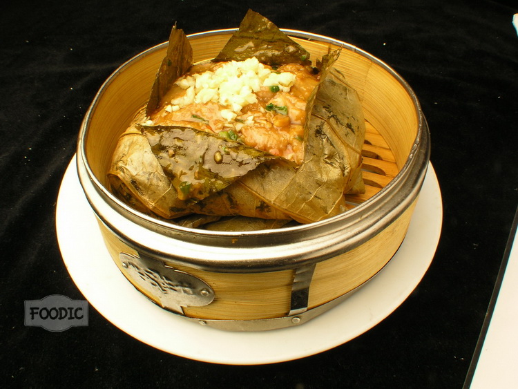 연잎 마늘향소고기, 허예 솬샹 뉴류 荷叶蒜香牛柳