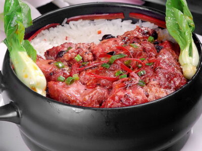 발효콩 갈비솥밥, 츠샹 파이구 빠오자이판 豉香排骨煲仔饭
