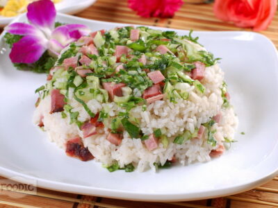 청채납육볶음밥, 칭차이 라로우 판 青菜腊肉饭