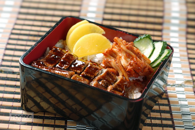 장어밥, 만위판 鳗鱼饭