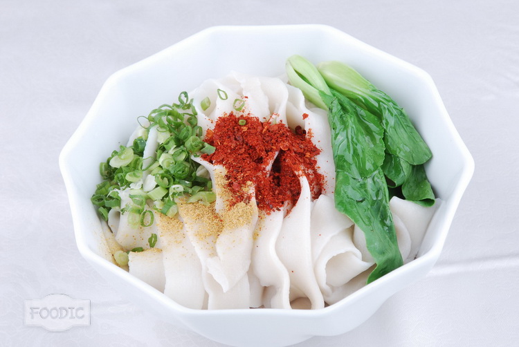 요포처멘 油泼扯面