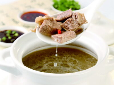 소고기국, 뉴로탕 牛肉汤