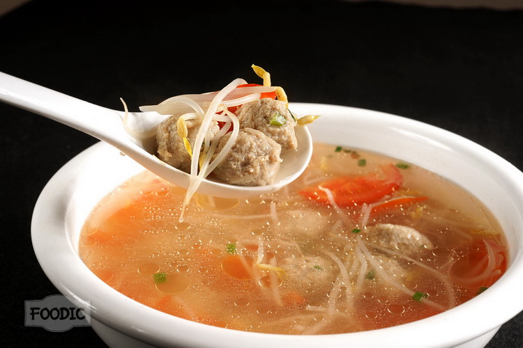 토마토완자탕, 판체위안즈탕 番茄元子汤