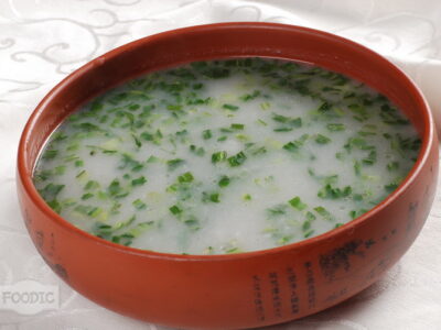 토란채소국, 바이위 칭차이 보 白芋青菜钵