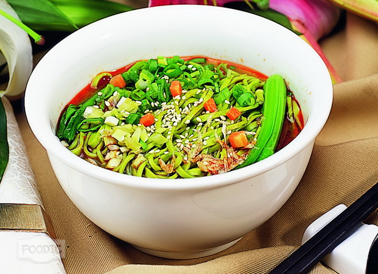 시금치 새콤면, 솬탕 보차이 멘 酸汤菠菜面