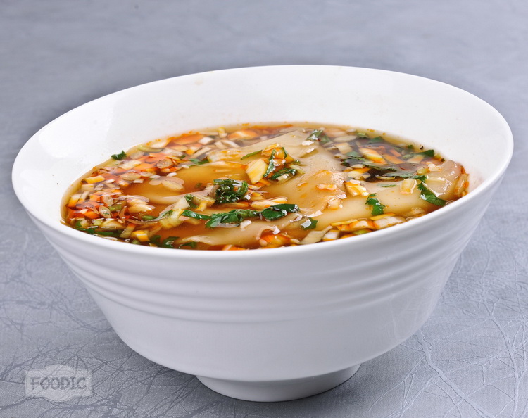 시큼 만두피탕, 솬탕 쟈오즈 피酸汤饺子皮